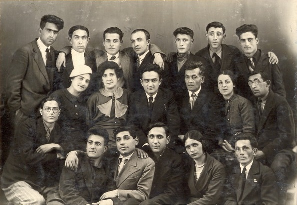 File:Jerevani aserbaidžaani teater_1939_2.jpg